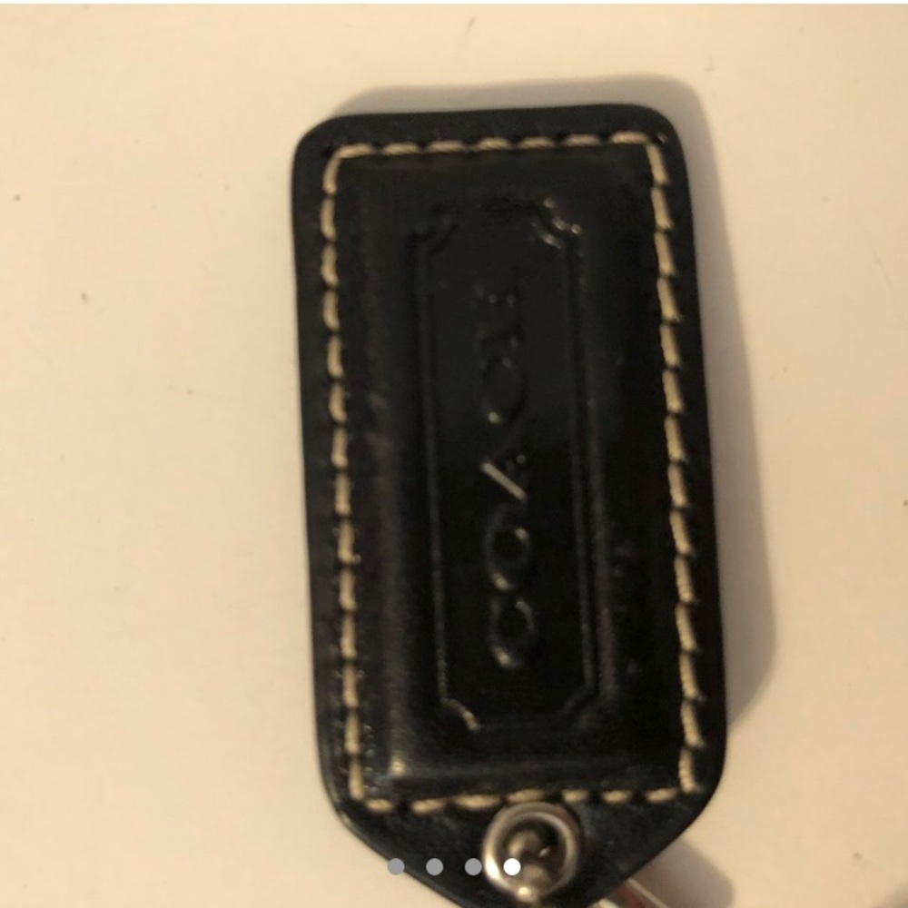 Coach purse - Picture 3 of 3